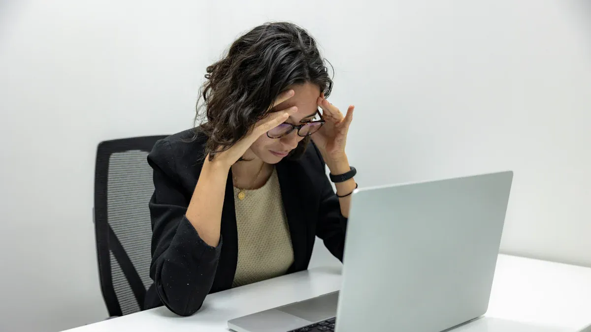 Manual M365 Governance Challenges